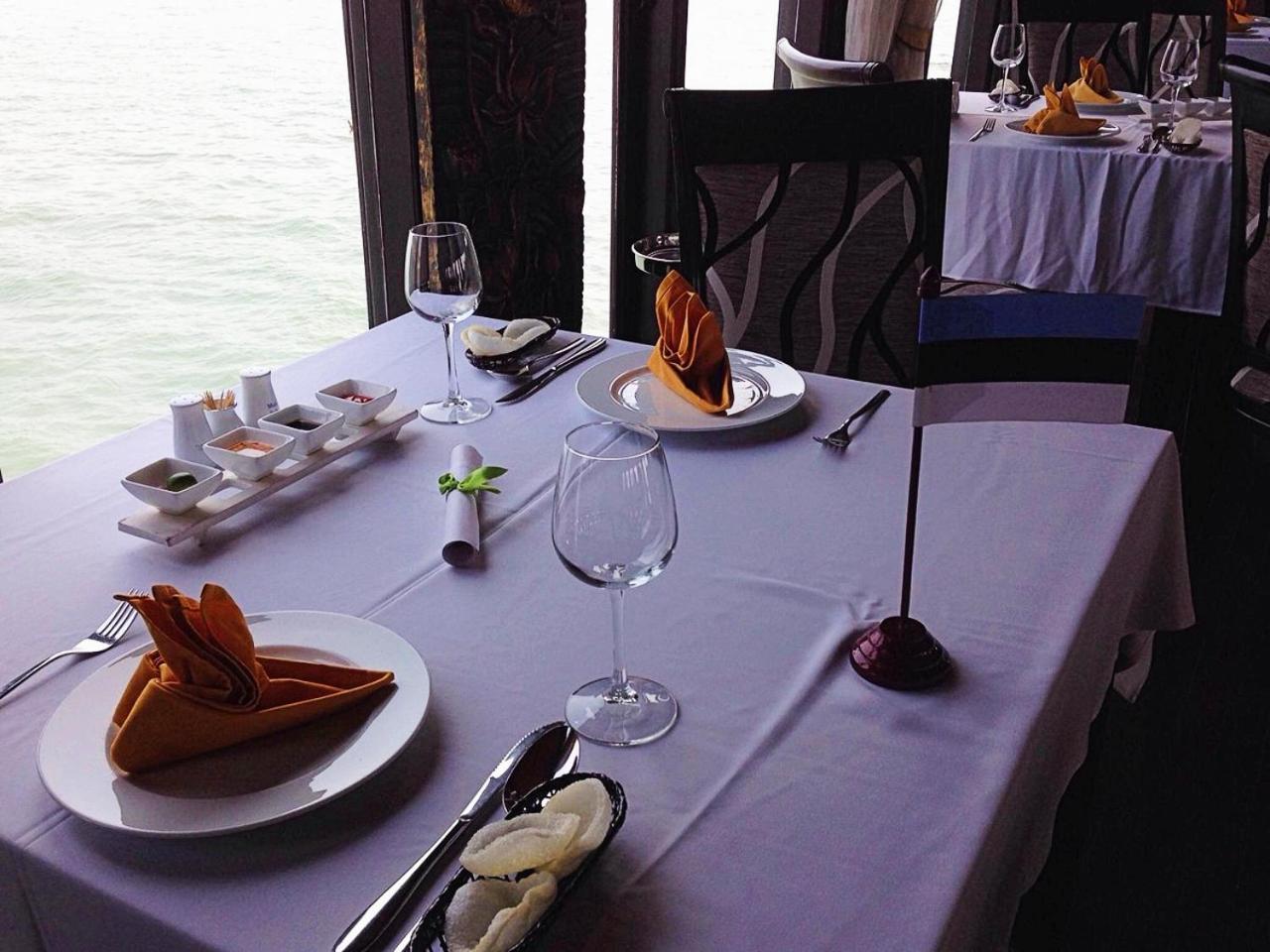 Victory Boutique Cruise Otel Ha Long Dış mekan fotoğraf